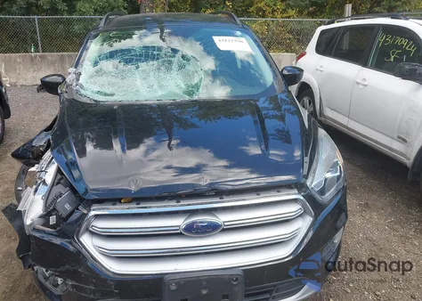 2018 Ford Escape Sel z USA, uszkodzony, nr VIN 1FMCU9HD6JUB50729